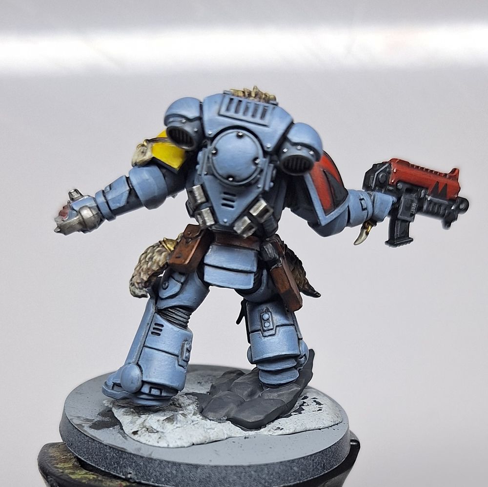 Rear profile pic showing the power pack 