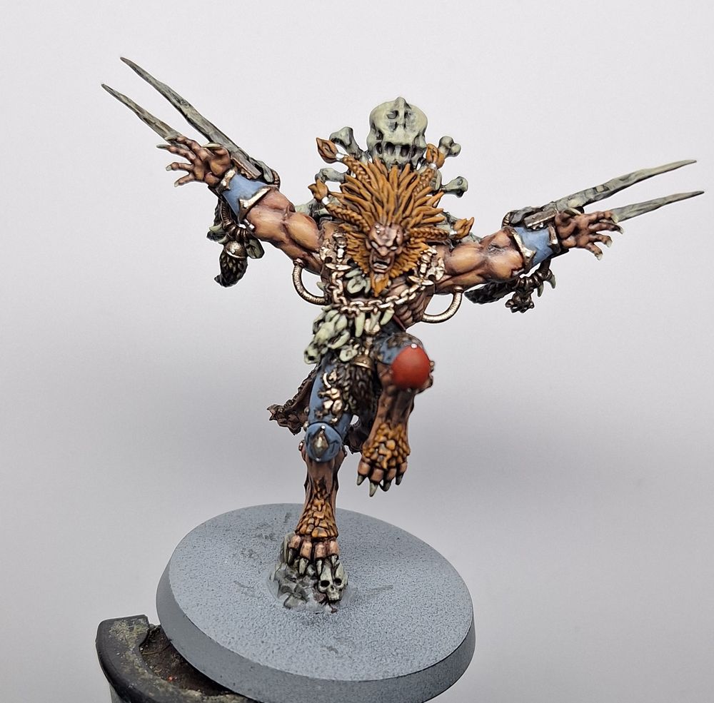 Front pic of a spacewolves wulfen 