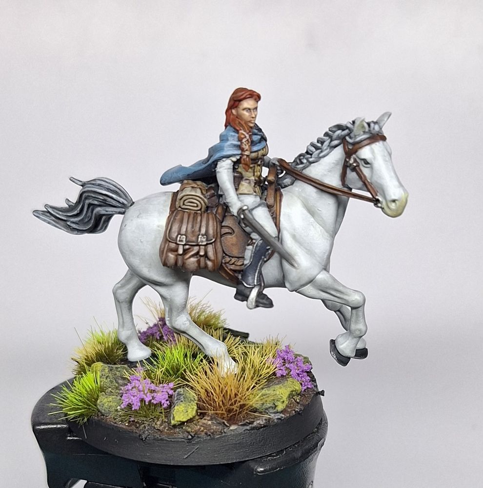 Hera daughter of Helm on her horse Ashere (side view) 