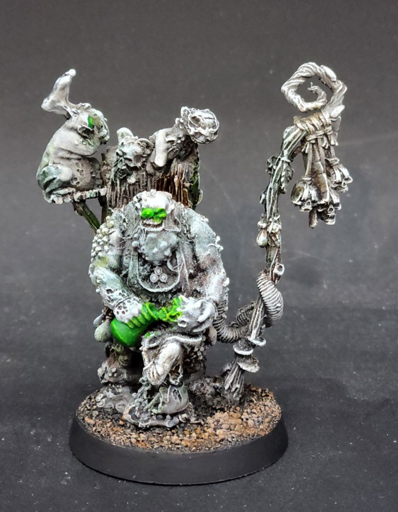 Festus The Leechlord painted like a statue