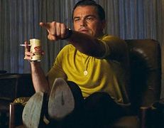 Leo DiCaprio pointing from the couch meme