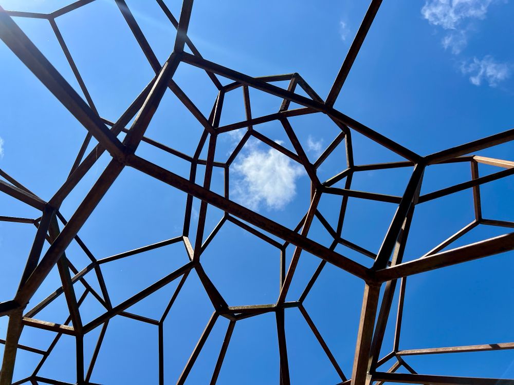 Jupiter Artland - Gormley sculpture 