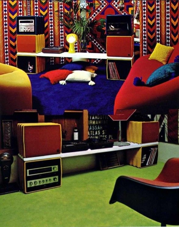 Image from the 1972 JBL catalog shows a stereo and speakers with matching storage. The room is decorated in primary colors, including Bedouin style wall coverings.