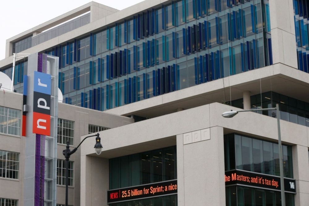 Trump orders end to federal funding for NPR and PBS