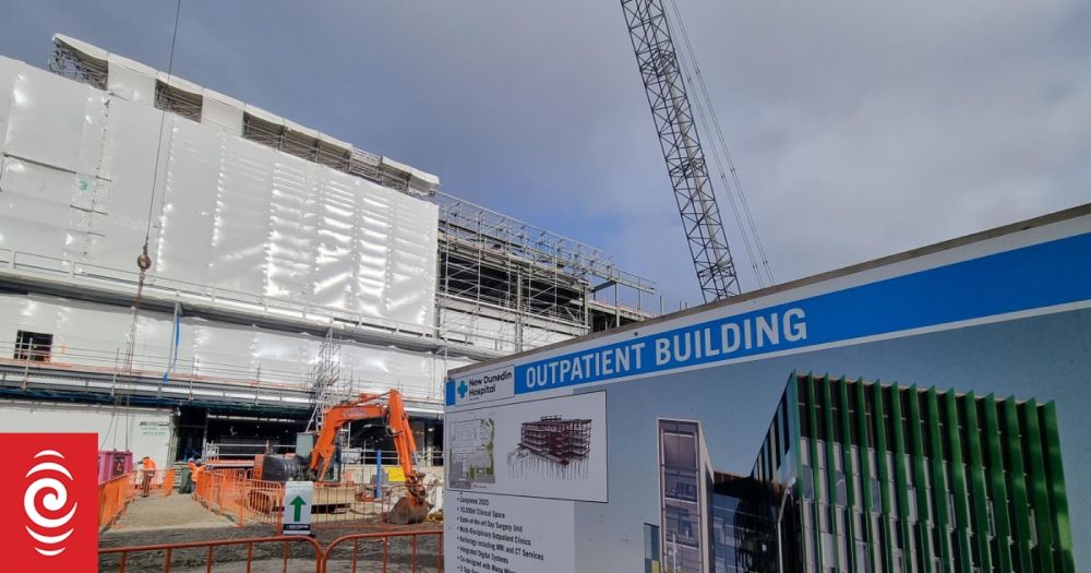 Dunedin Hospital: 'Outrage' over govt decision to downgrade project