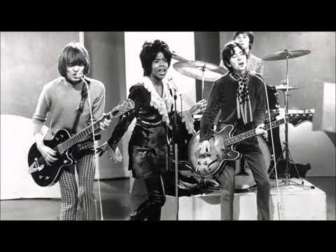 Primal Scream featuring P.P. Arnold ''Understanding''