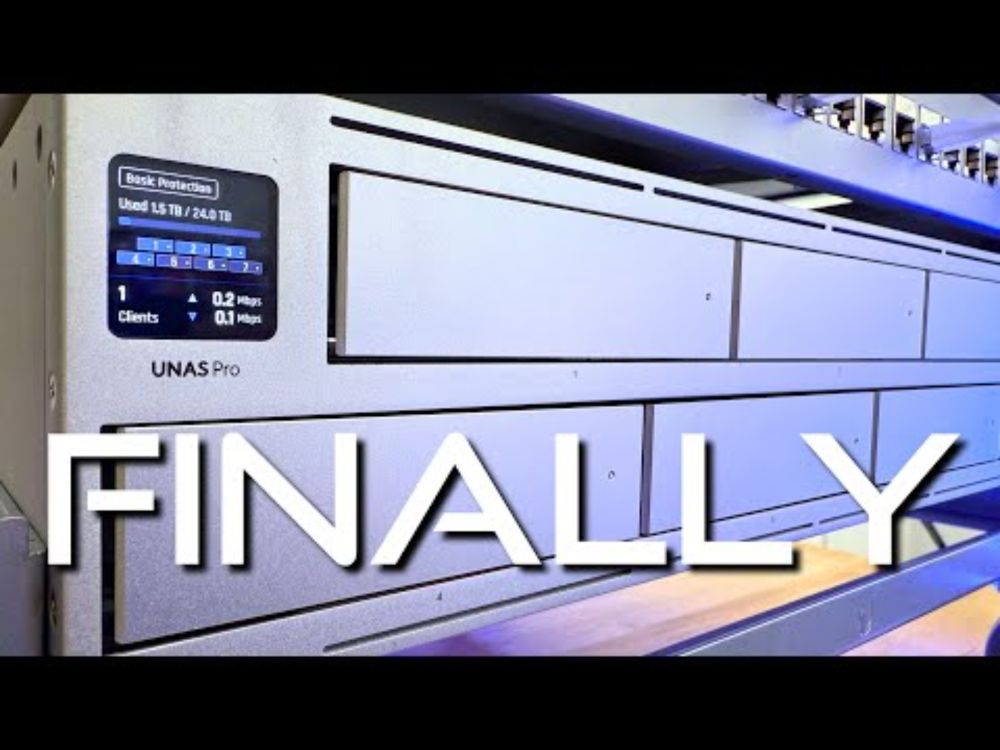 Ubiquiti FINALLY Made a NAS! UniFi NAS Pro Unboxing and Setup