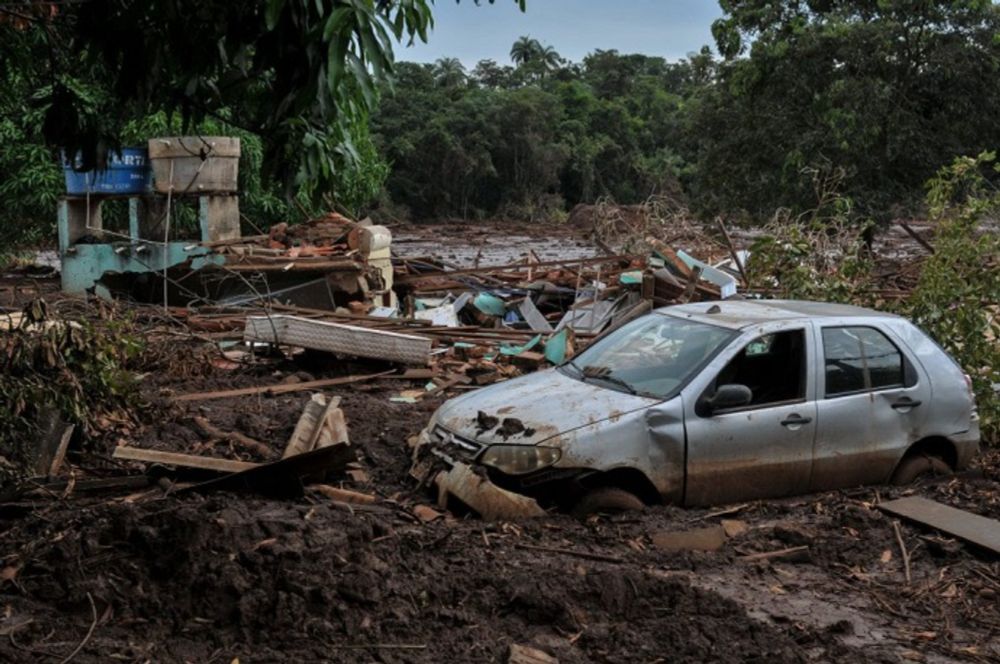 Moradores de Brumadinho repudiam lentidão do Estado e voto do relator em audiência da CVM