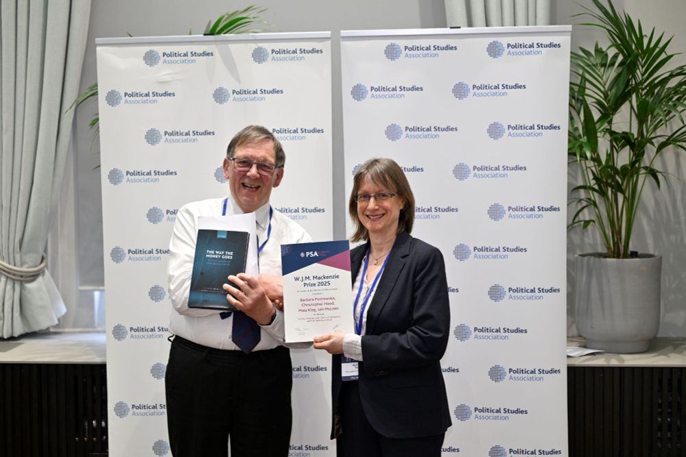 Iain McLean receiving his Mackenzie Prize from the Political Studies Association. Credit: The Political Studies Association.