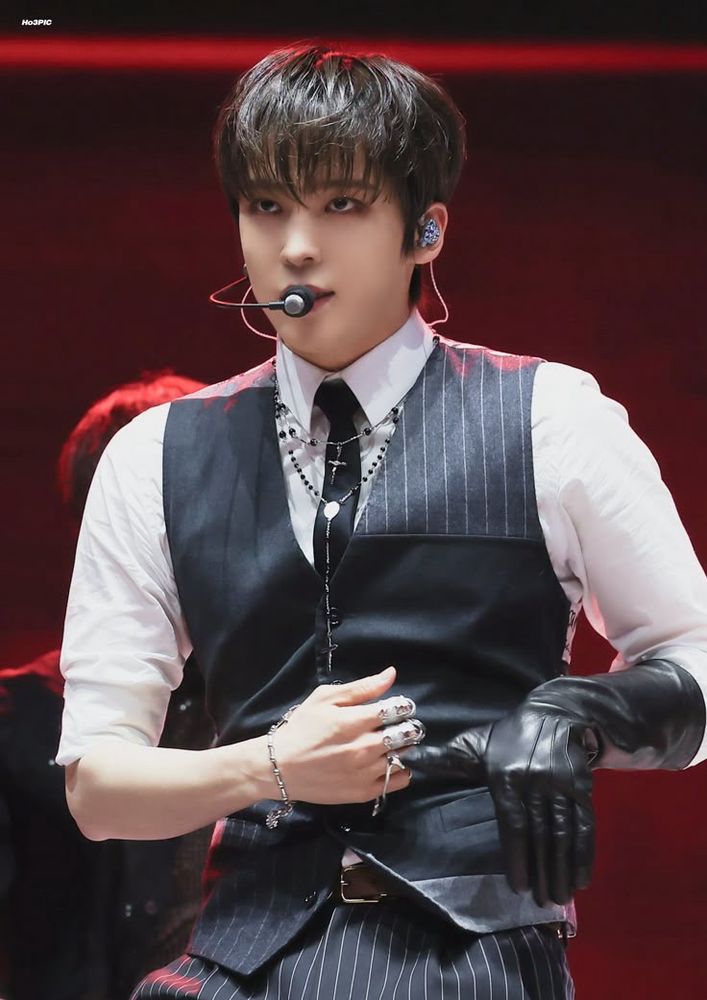 ateez yunho