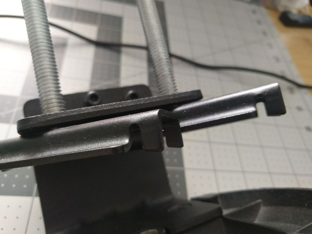 A close up of the profile of the flat-notch-tab