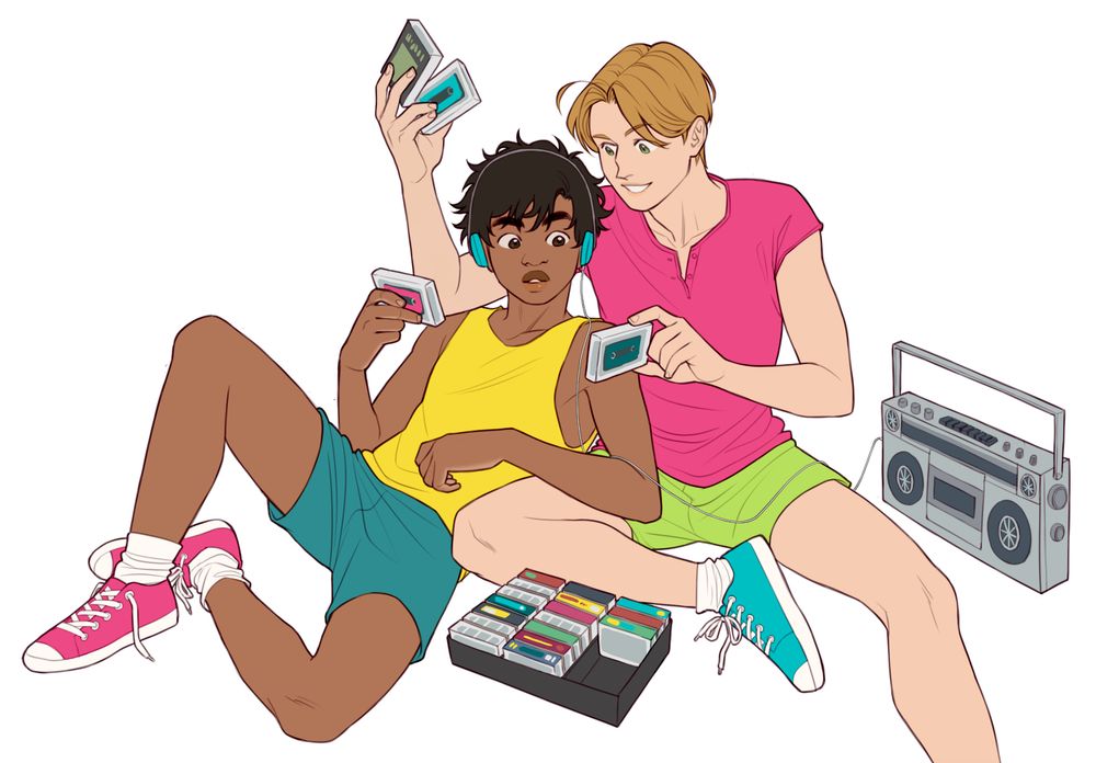 Luciano e Martín usando roupas de cores vivas, sentados no chão juntinhos, perto de uma caixa de fitas cassete e um toca-fitas. Luciano está ouvindo a música com fones de ouvido, enquanto Martín mostra a ele as diferentes fitas de sua coleção.