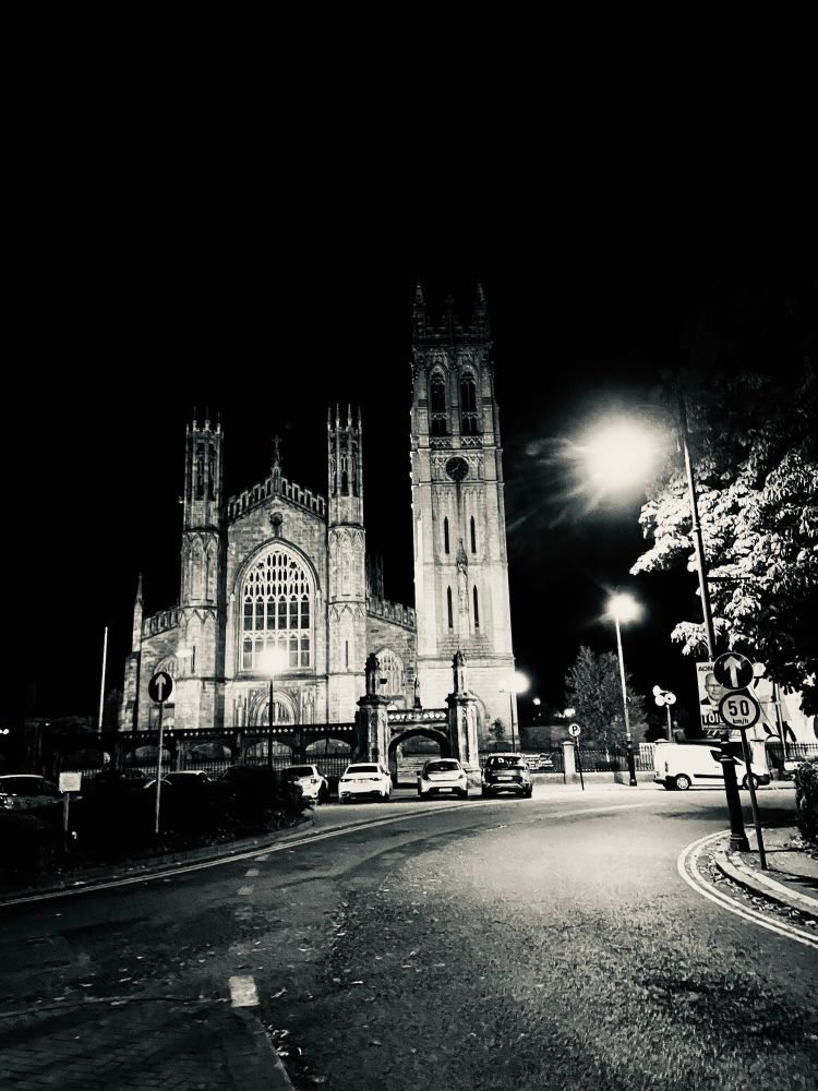 Mwhahahaha.. it’s Dundalk.  Where da Pawish Pwiest lives