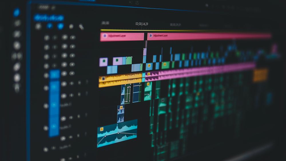 Photo d'une séquence de montage dans Adobe Premiere.