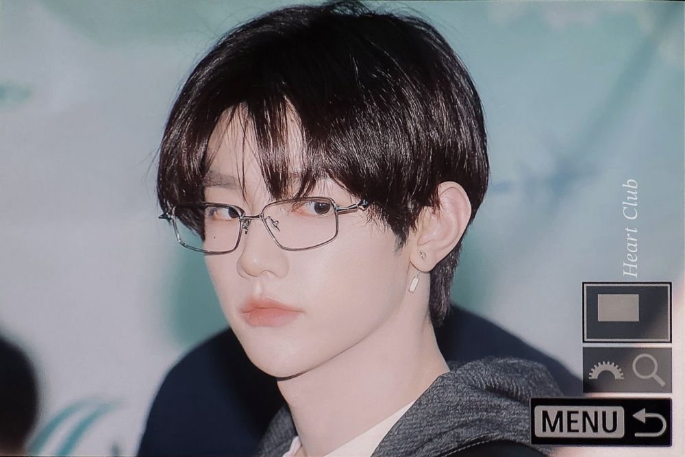 #pic cr. heartclub725