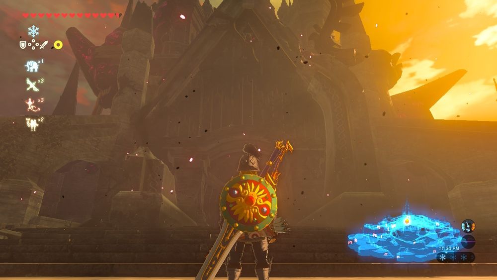 Link standing in front of the hallway that leads to the Hyrule Castle throne room. 