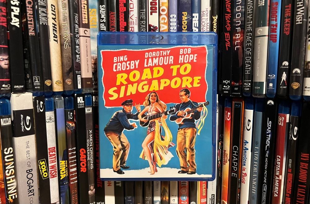 Two playboys try to avoid romance on a tropical island where they meet a beautiful woman.