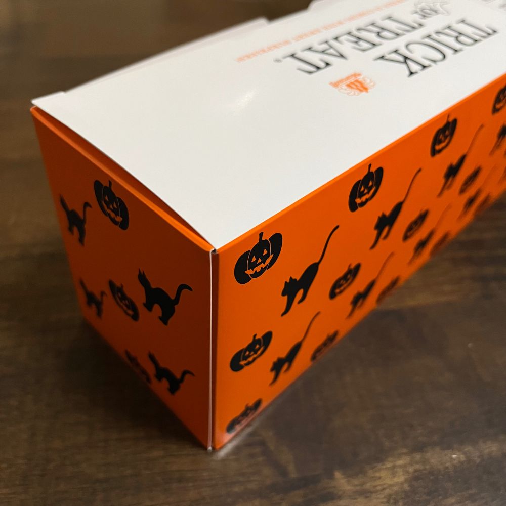 ハロウィンデザインのボックスがかわいい