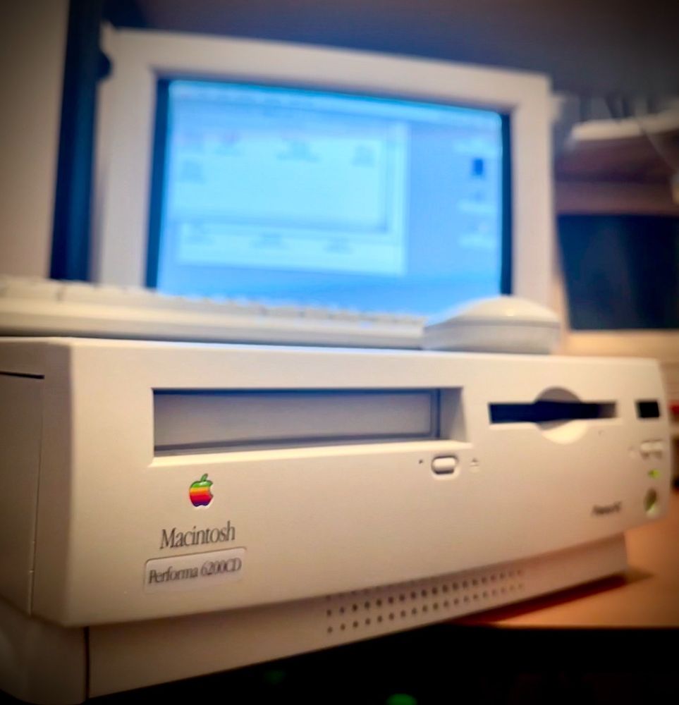 Macintosh Performa 6200CD