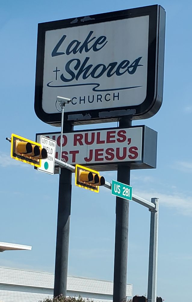 Church sign that says no rules just Jesus