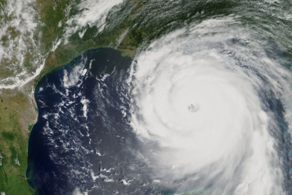 Por que os Estados Unidos são tão atingidos por furacões e por tornados? - Brasil Escola