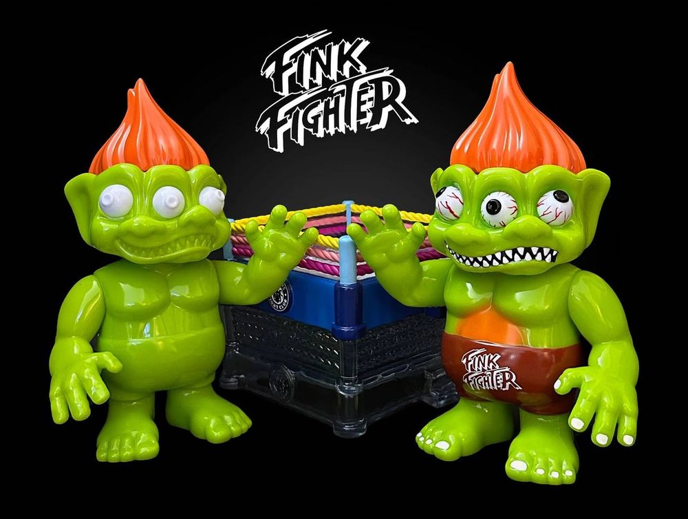 Finknik Troll Fighter DX and playset fight ring display from Slingshot Supply Co.!