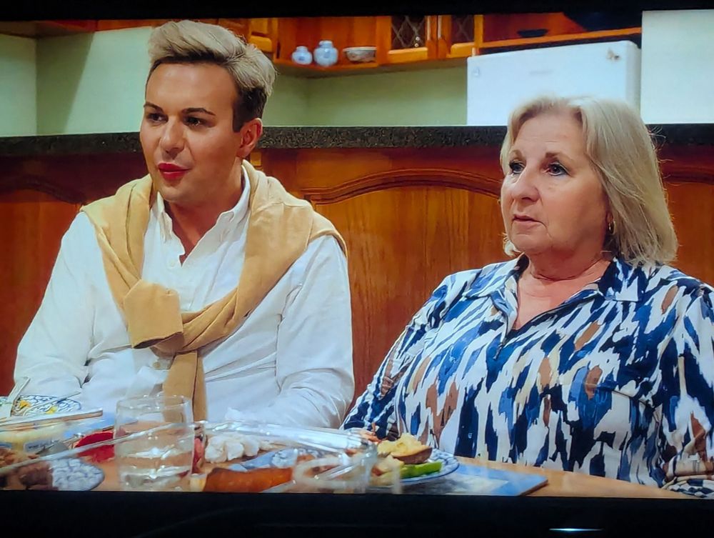 90 Day Fiance The Other Way s7 ep11 Dylan's mother & friend