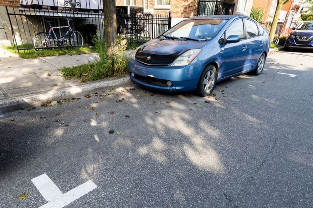 Projet-pilote dans Villeray | Des citoyens dénoncent la perte de places de stationnement sur rue