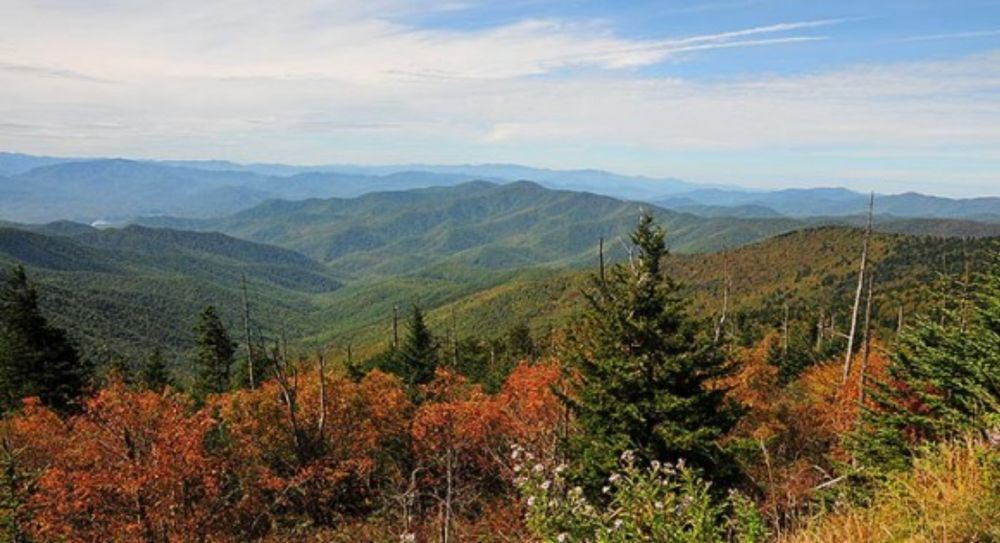 Newfound Gap Road reopens, offering route between Tennessee and North Carolina