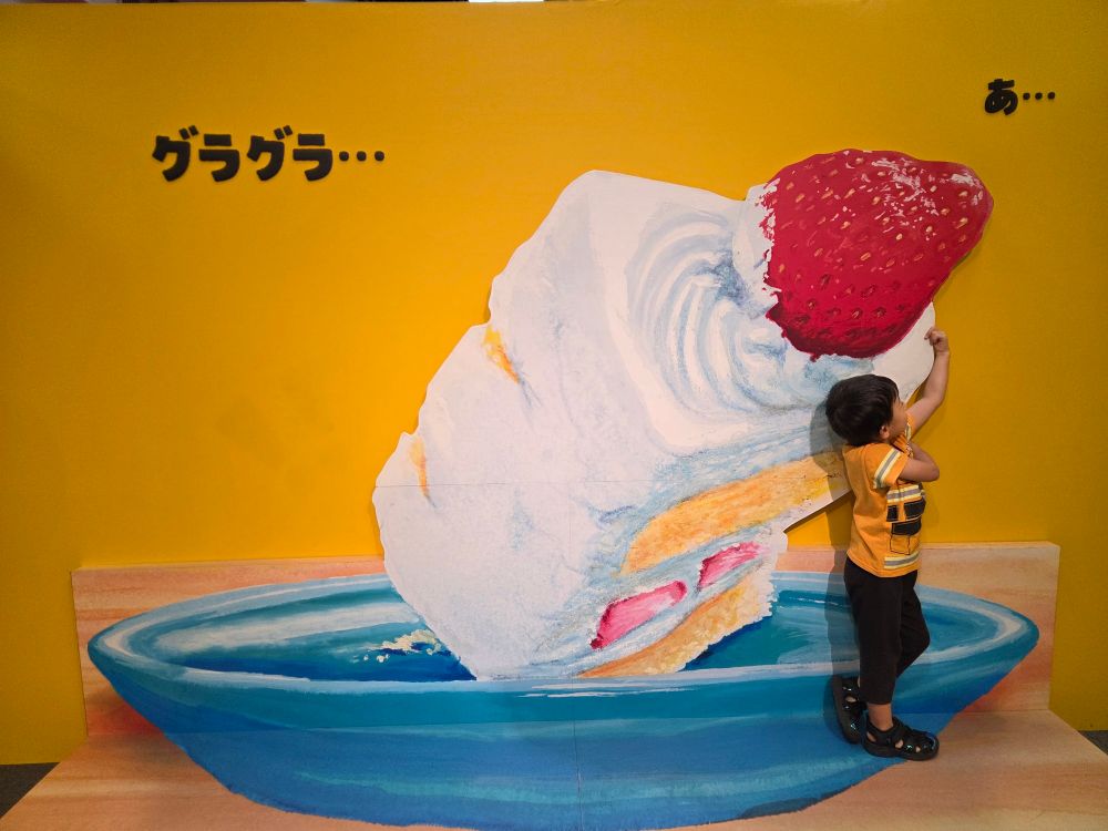 ケーキが倒れそう