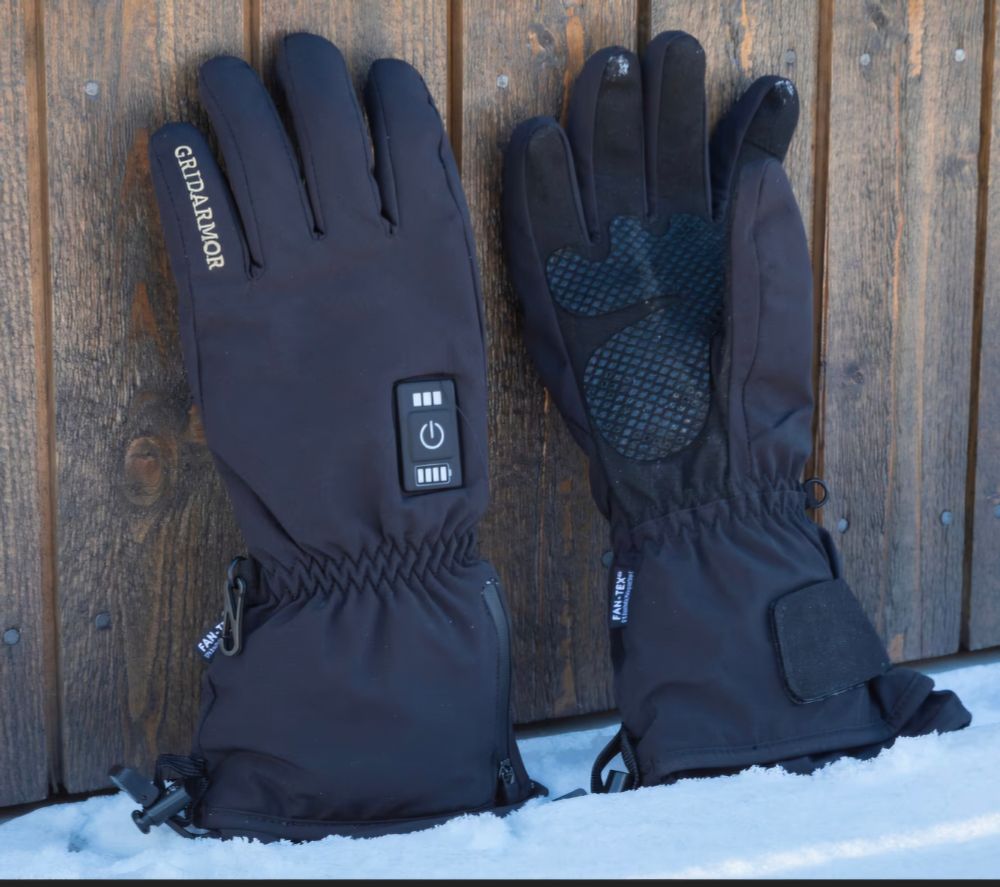 Rechargeable heater ski gloves. 90 minutes full booster heat, 4 hours on medium heating