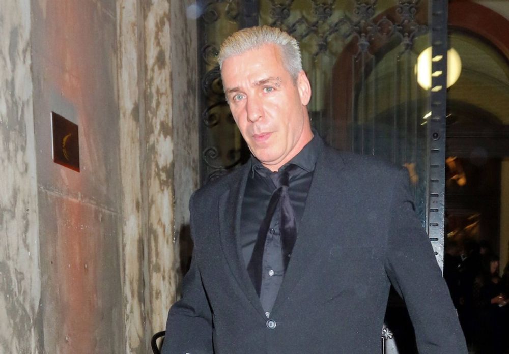 Würge-Video: Till Lindemann provoziert in neuem Musikclip mit brutaler Sexszene