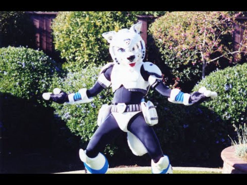 Rikter The Cyberdog (San Jose Earthquakes mascot 2000-2002)