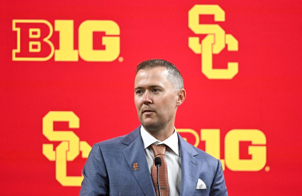 Lincoln Riley ripped for ’embarrassing’ press conference behavior