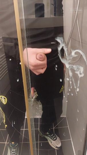 Are you subscribed to my JustFor.Fans page yet? Someone else just joined, and it should have been you! justfor.fans/Snkrsprtwrlthr?Source=NewFanBlueSky