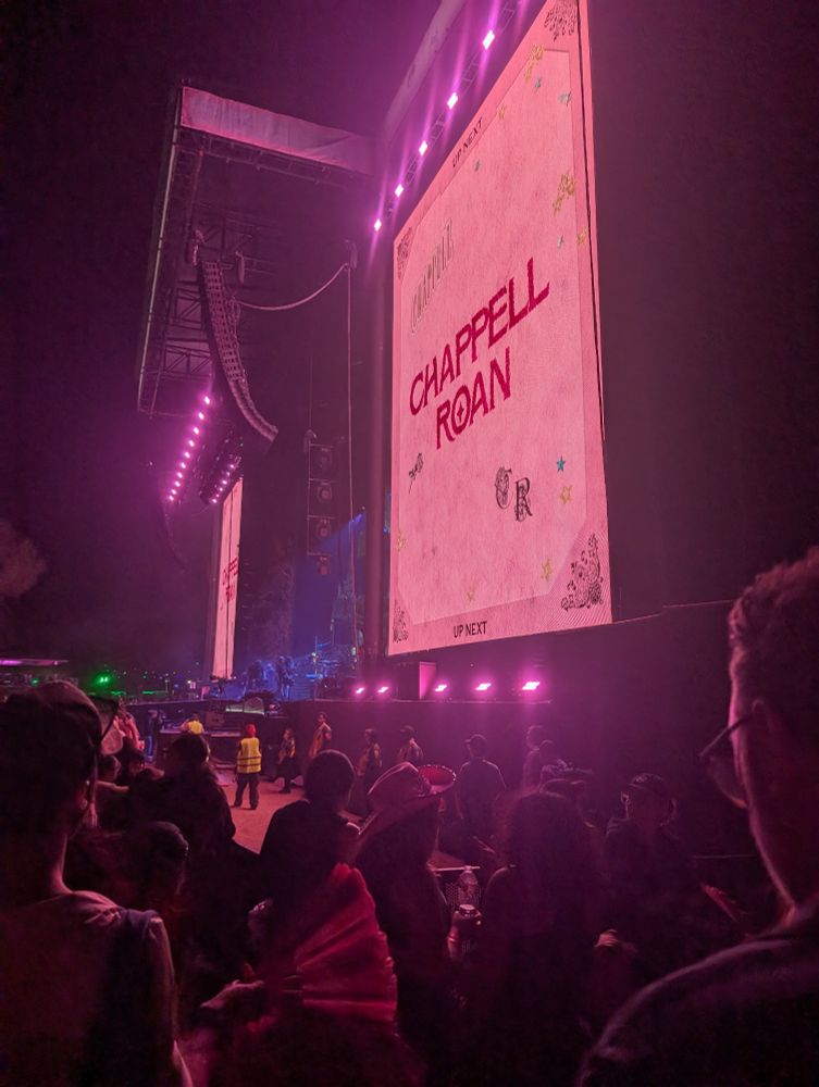 Chappell Roan up next!!! 