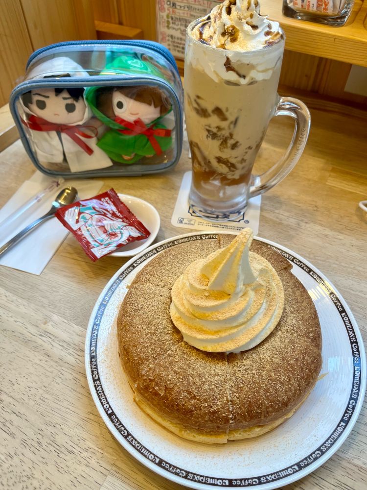 シロノワールは普通サイズ
中に餅入ってた