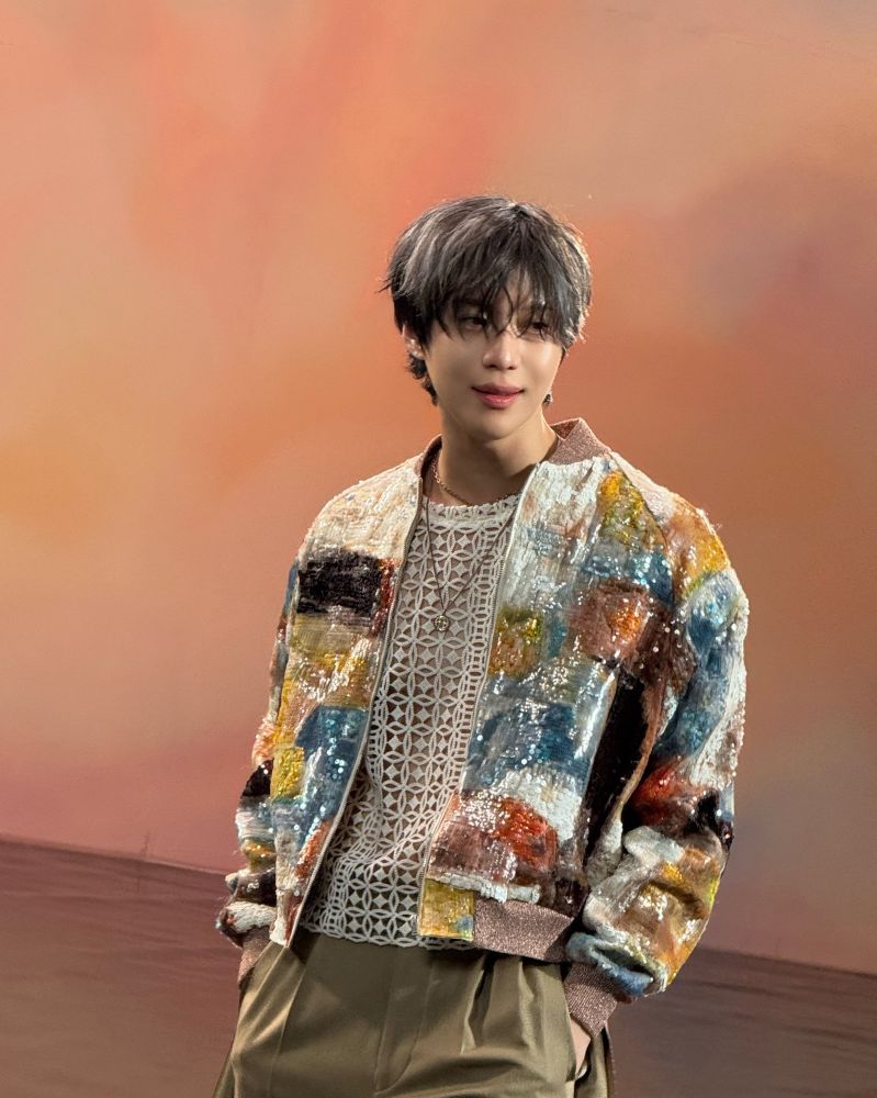 Beautiful Taemin in lacy shirt and colorful jacket in poet artist MV