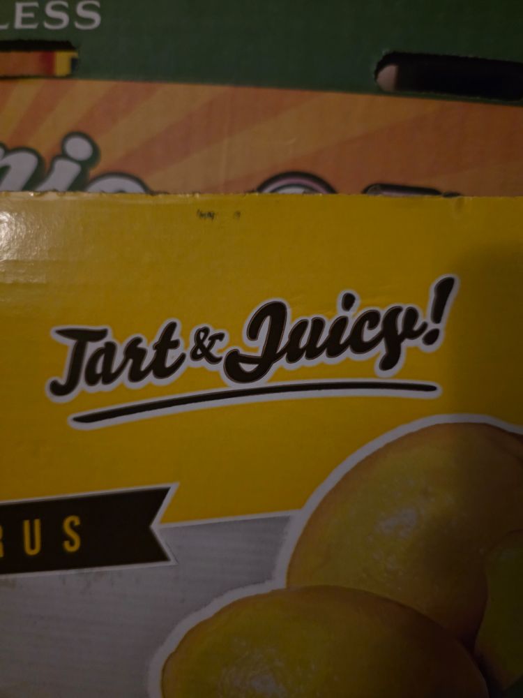Pic of the side of a lemon box from Costco that looks like it says jart and juicy