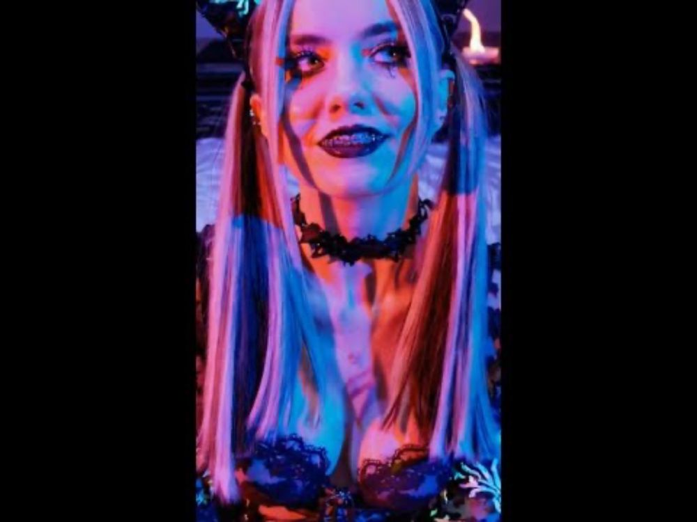 Choke Me #choker #chokeme #ai #aiart #ravens #skull #skullgirls #crow #braces #lips #lipstick #goth