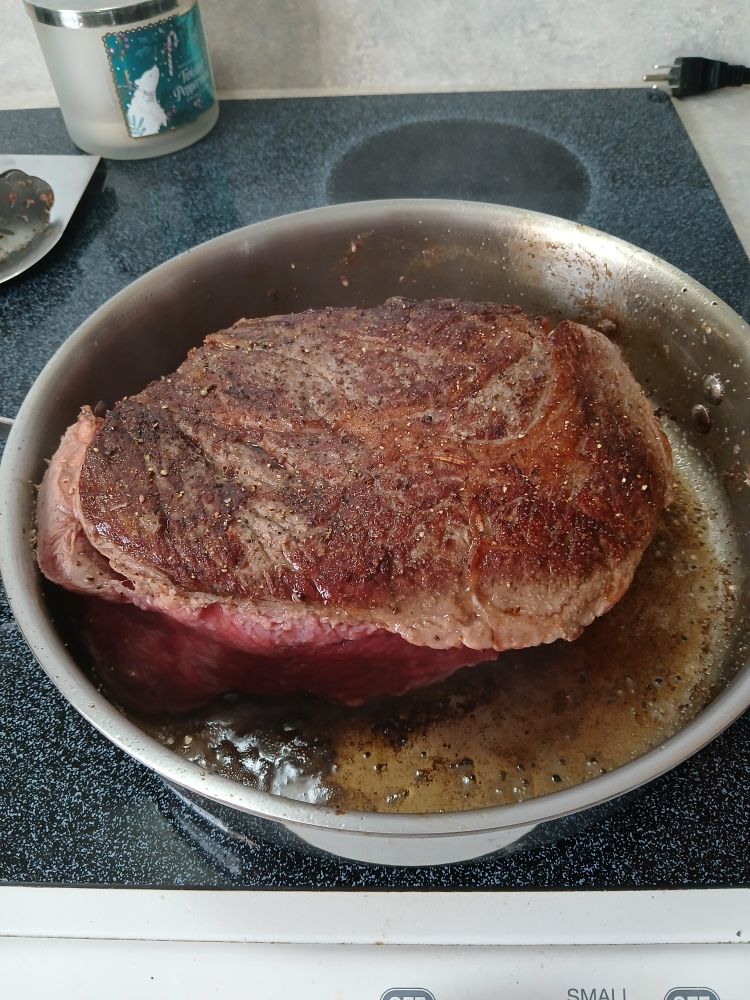 A perfectly crusted roast. 
