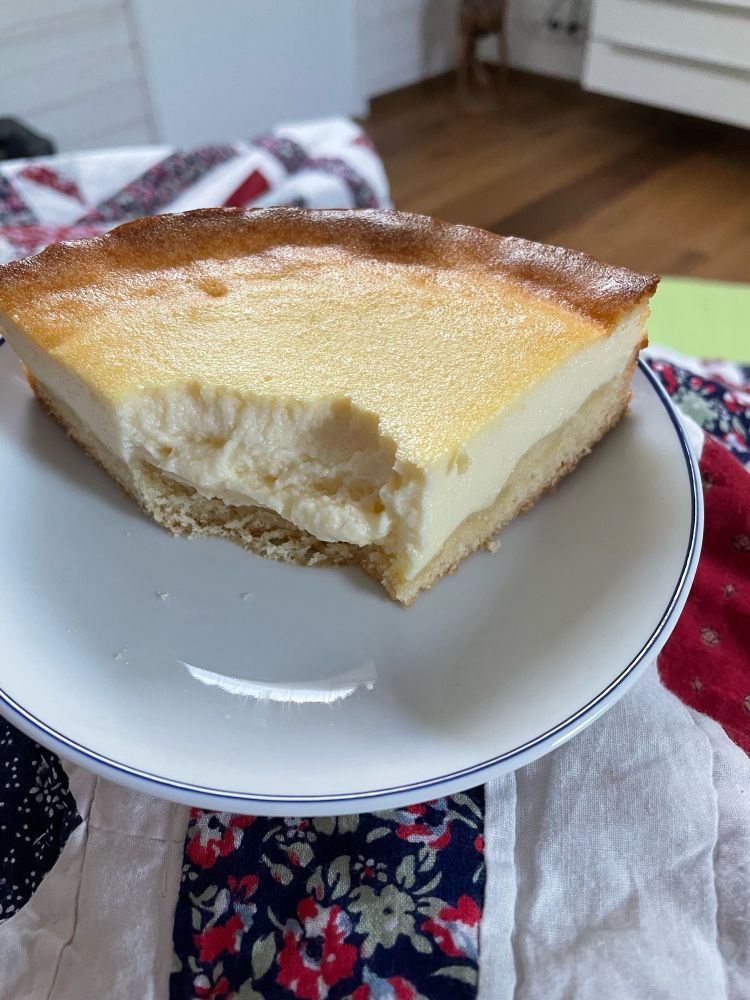 Ein Stück Käsekuchen