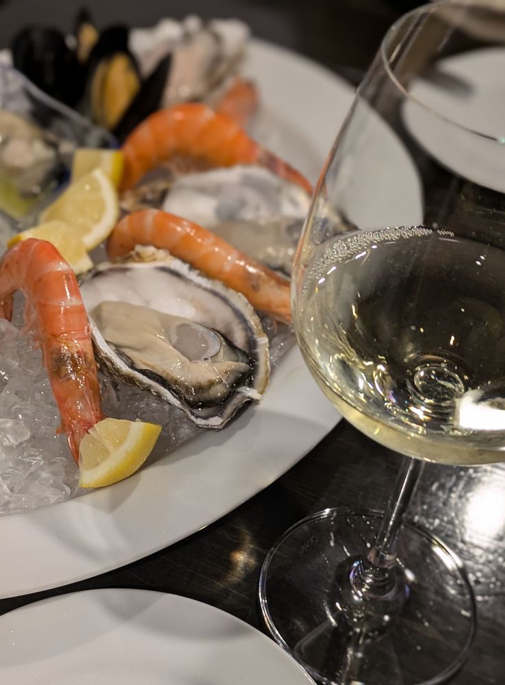 牡蠣　海老　白ワイン