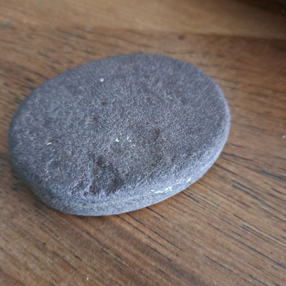 Rock that would be really good to skip across water