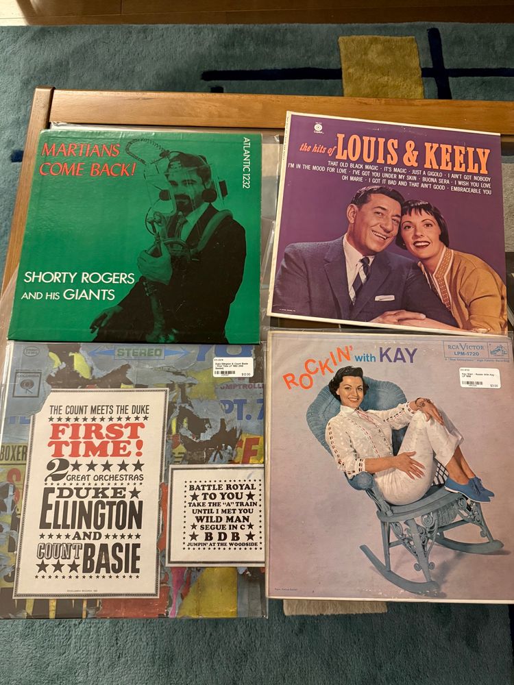 Four different records - martians come back. The hits of Louis and Keely. The count meets the duke first time. Rockin’ with Kay.