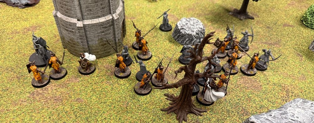 Easterlings and gondorian models fighting