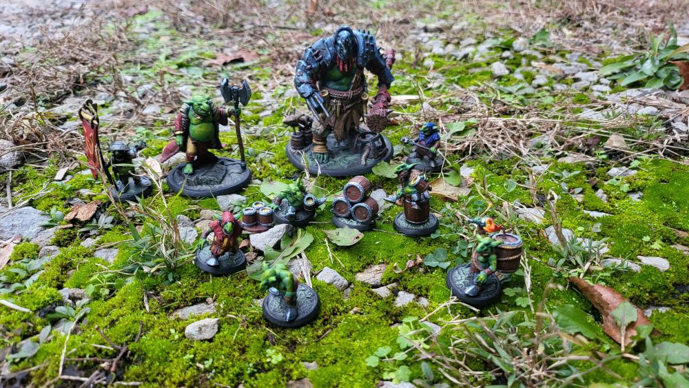 Wide shot of a bunch of painted goblin minis