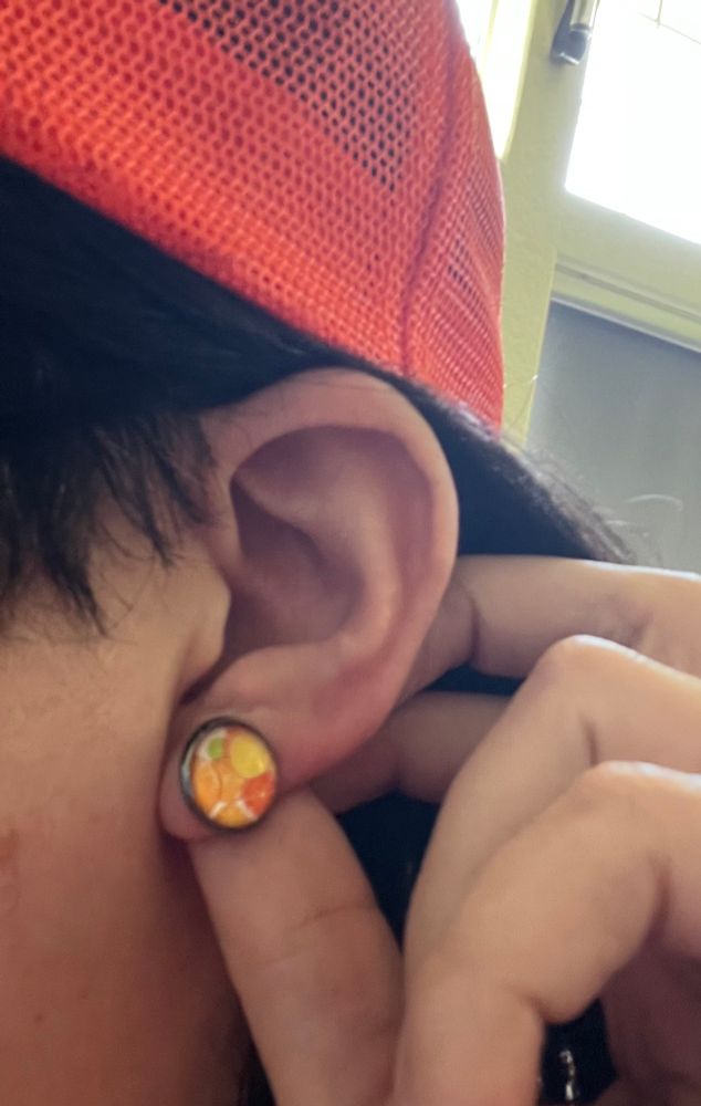 Citrus earring.