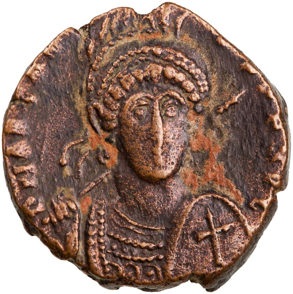 Monnaie avec portrait d'empereur. Bronze AE3 of Arcadius, Antioch, Syria, 401‑403 CE