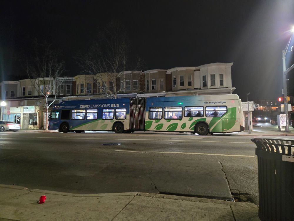 MDOT MTA bus 23096, a New Flyer XE60 battery electric articulated bus